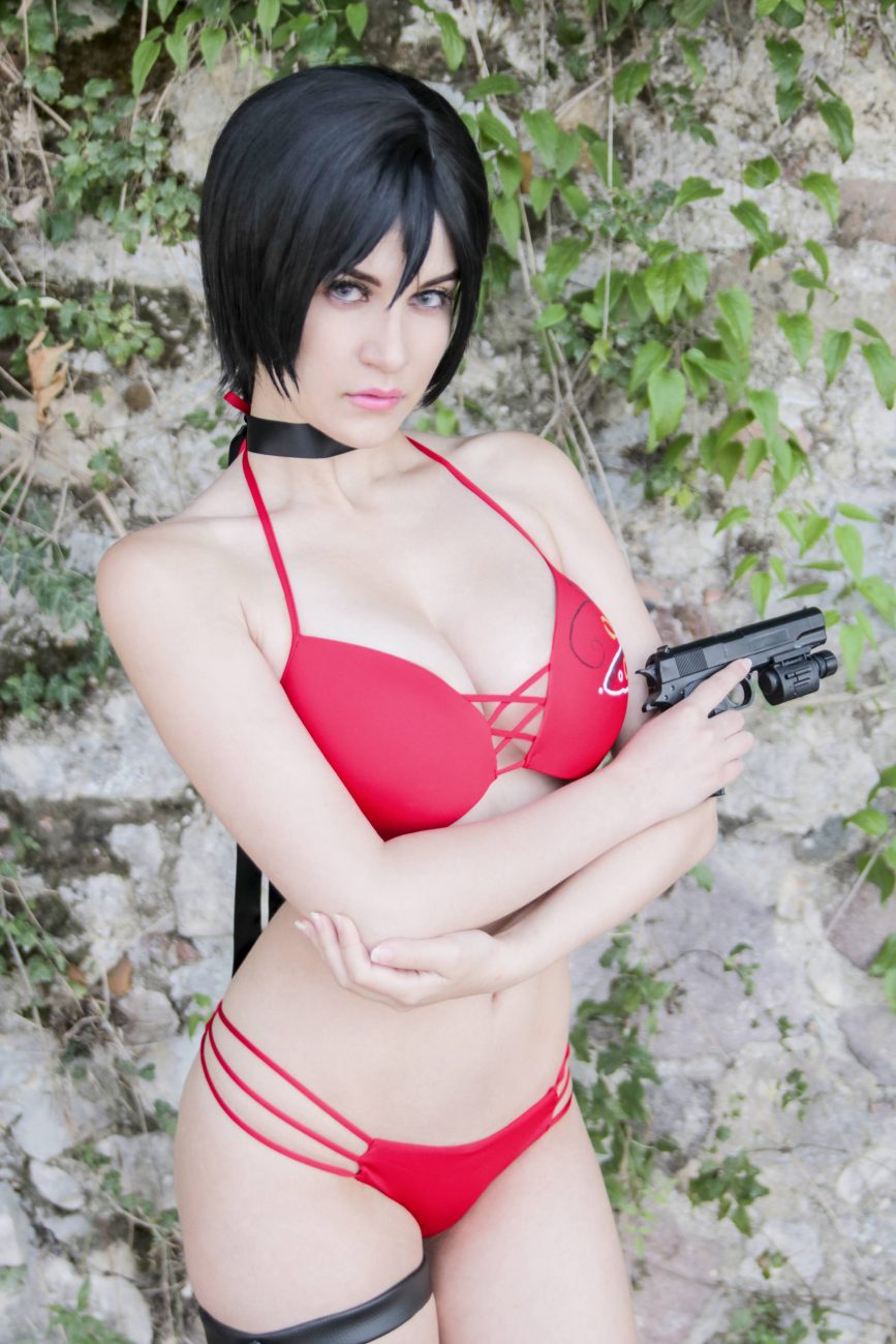03_Meryl_Sama_Ada_Wong_Bikini_3