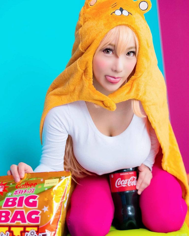 09_shibukaho_Fashionably_procrastinating_umaru_2020_08_08T13_51_13.000Z_8