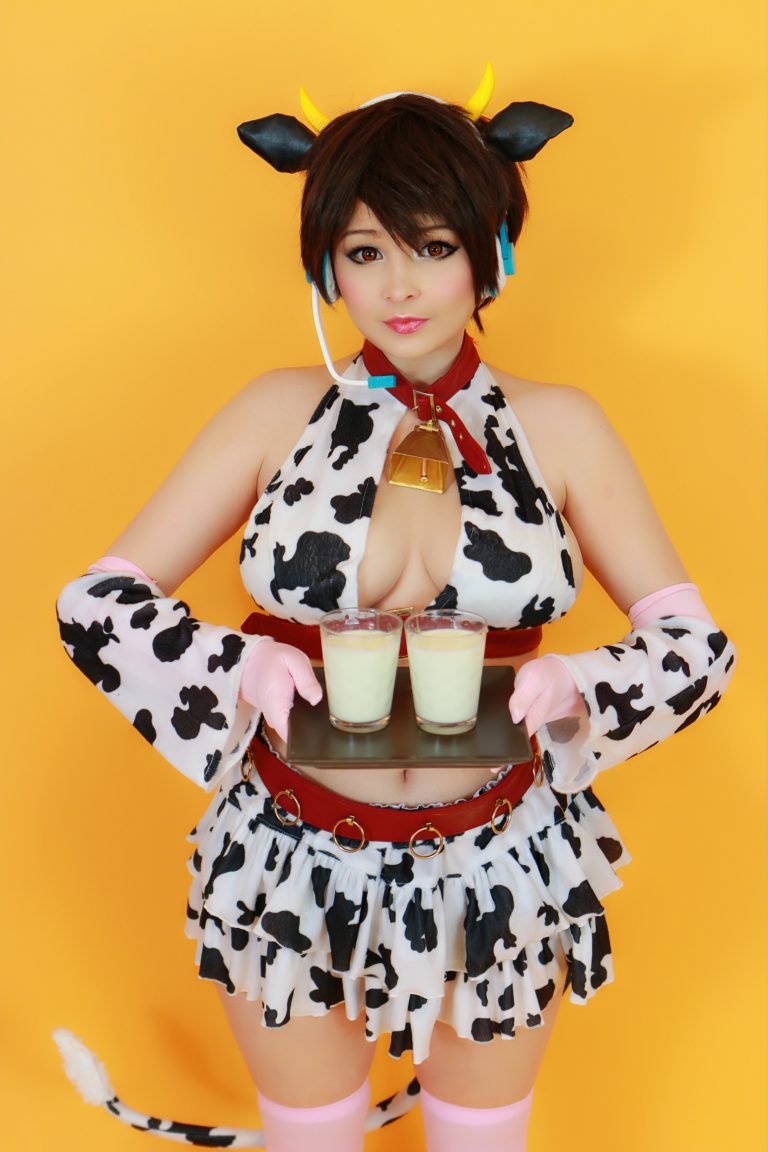 Cow_girl_Shizuku_Oikawa_cosplay_by_Hidori_Rose_03