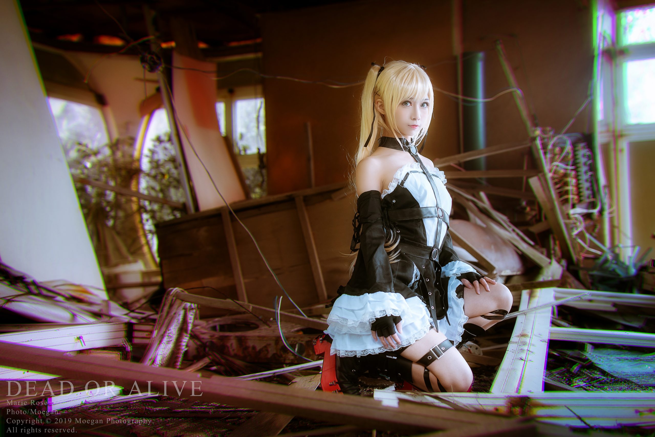 06_moee_photography_33758885558_DEAD_OR_ALIVE_Marie_Rose