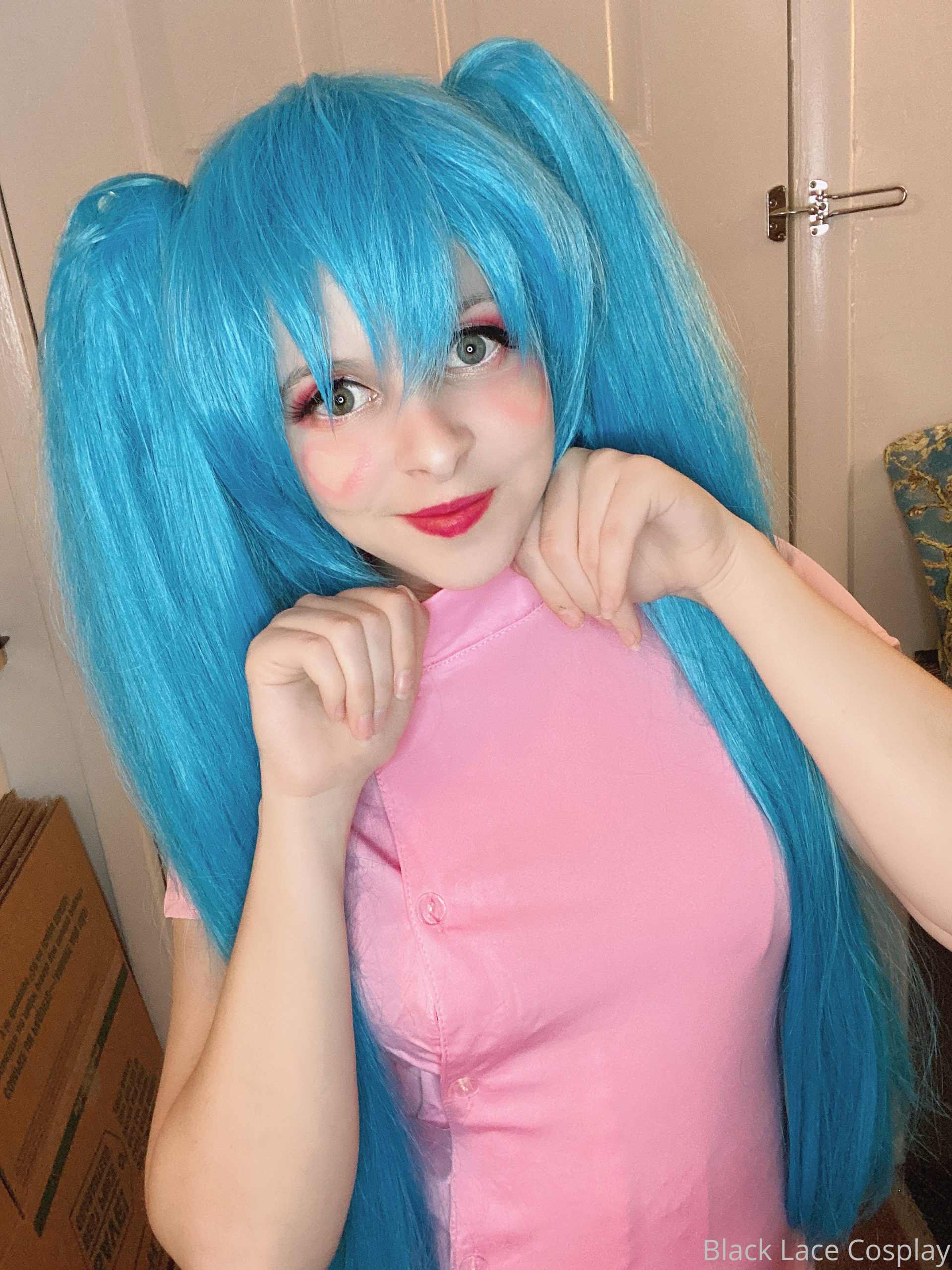 16_Miku_16