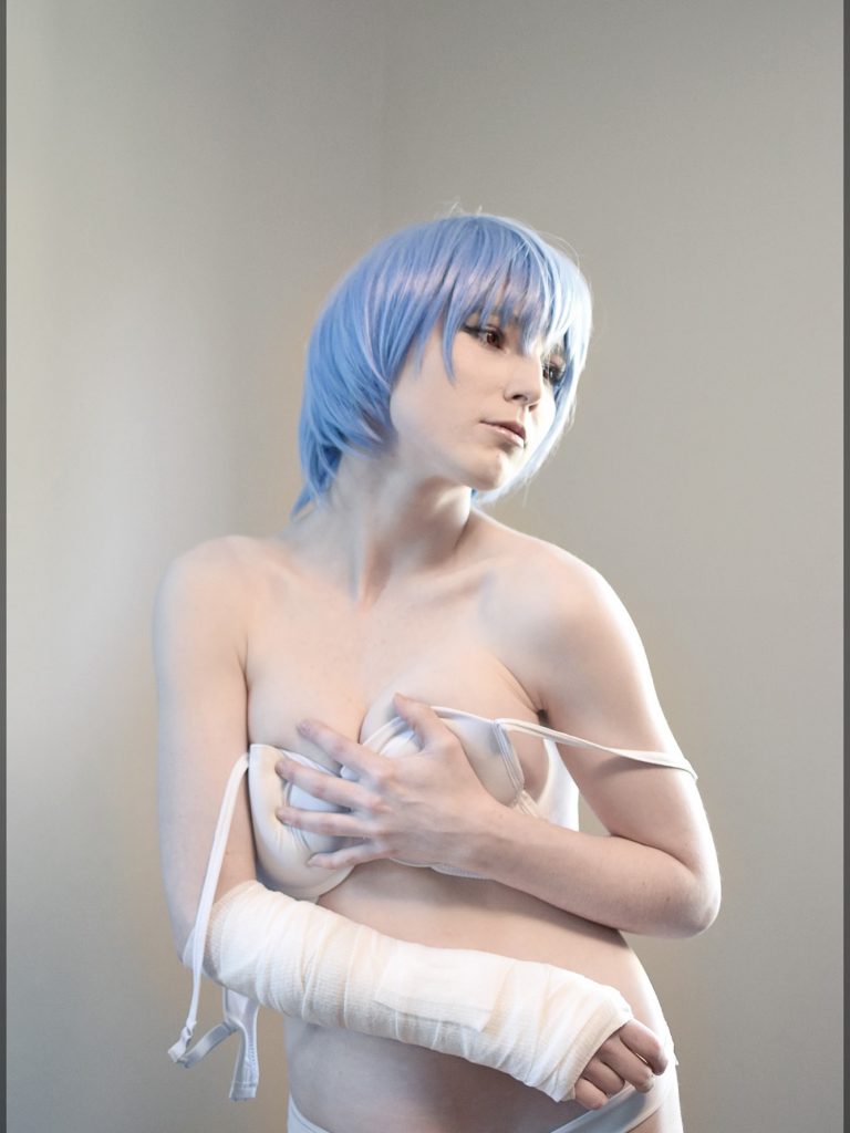 032