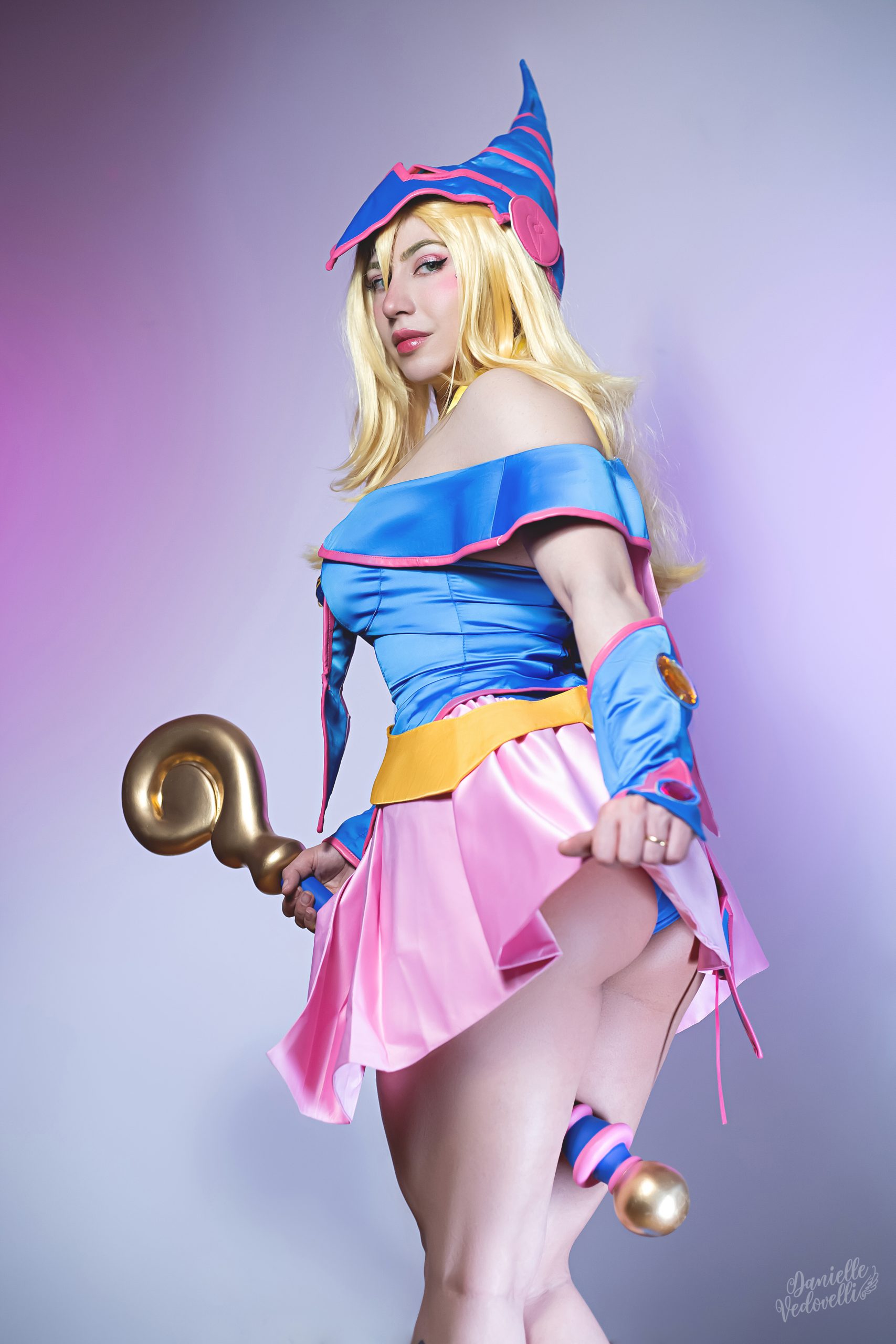 32_Dark_Magician_Girl_32