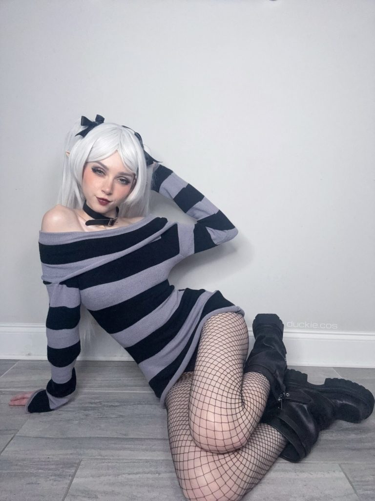 10_Goth_Frieren_10