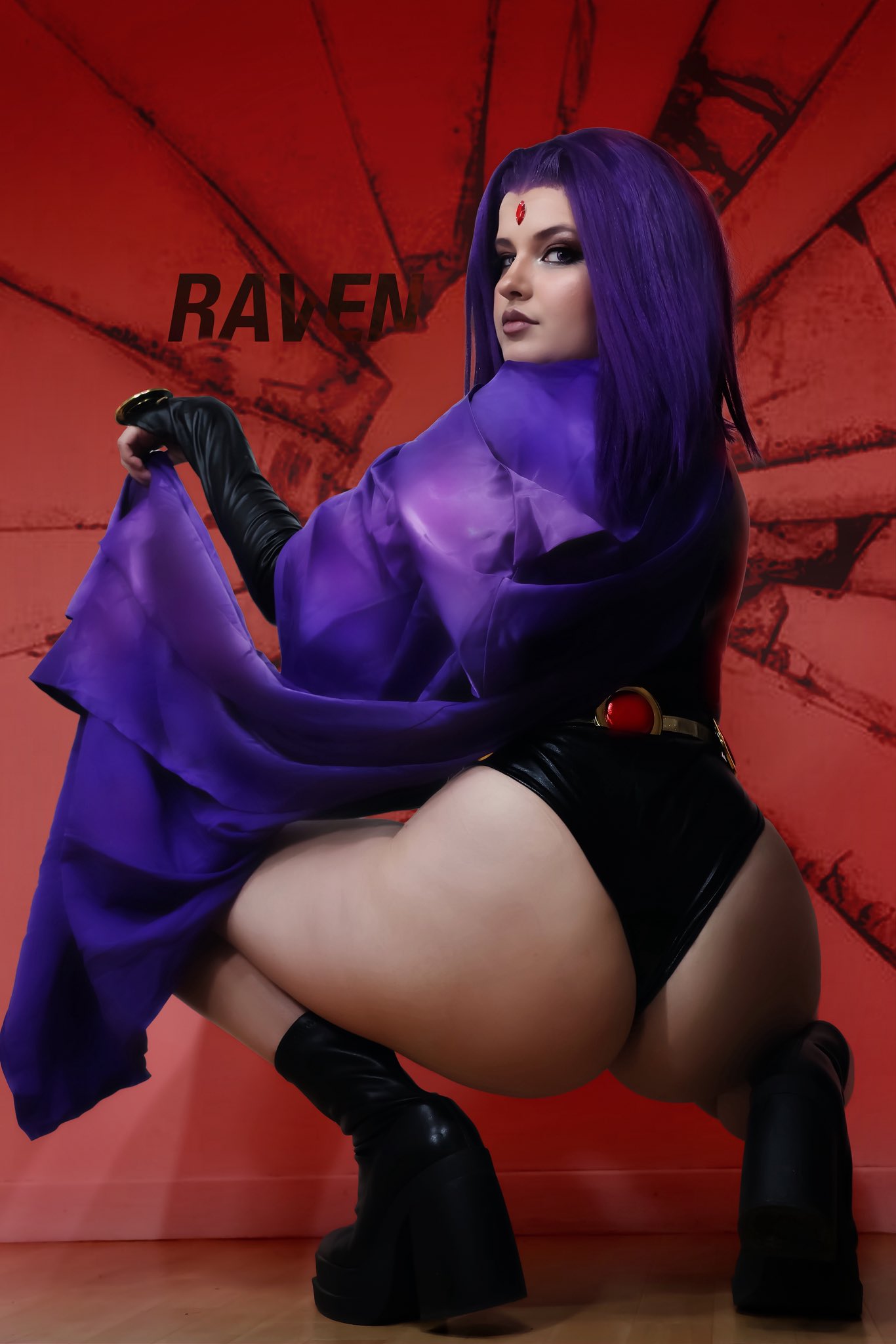 Lili M0nade as Raven (1)