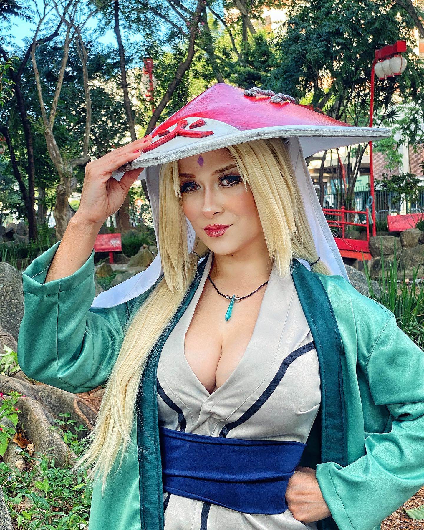 Tainá Marjore - Tsunade (15)