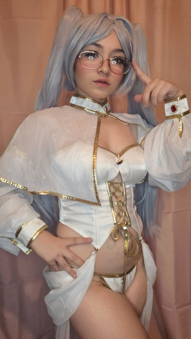 Kailynn Crowley - Frieren (5)