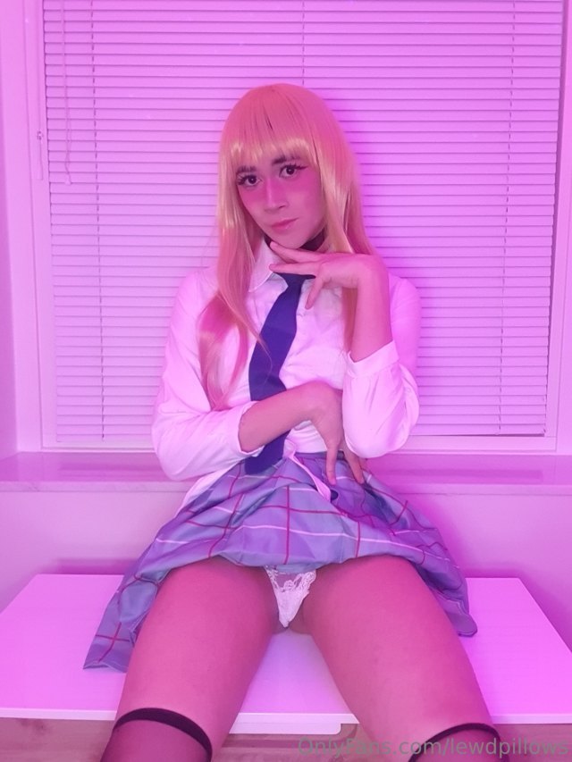 Lewd Pillows - Marin (18)