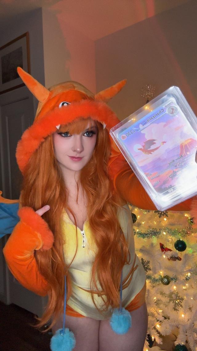 LUX - Charizard (9)