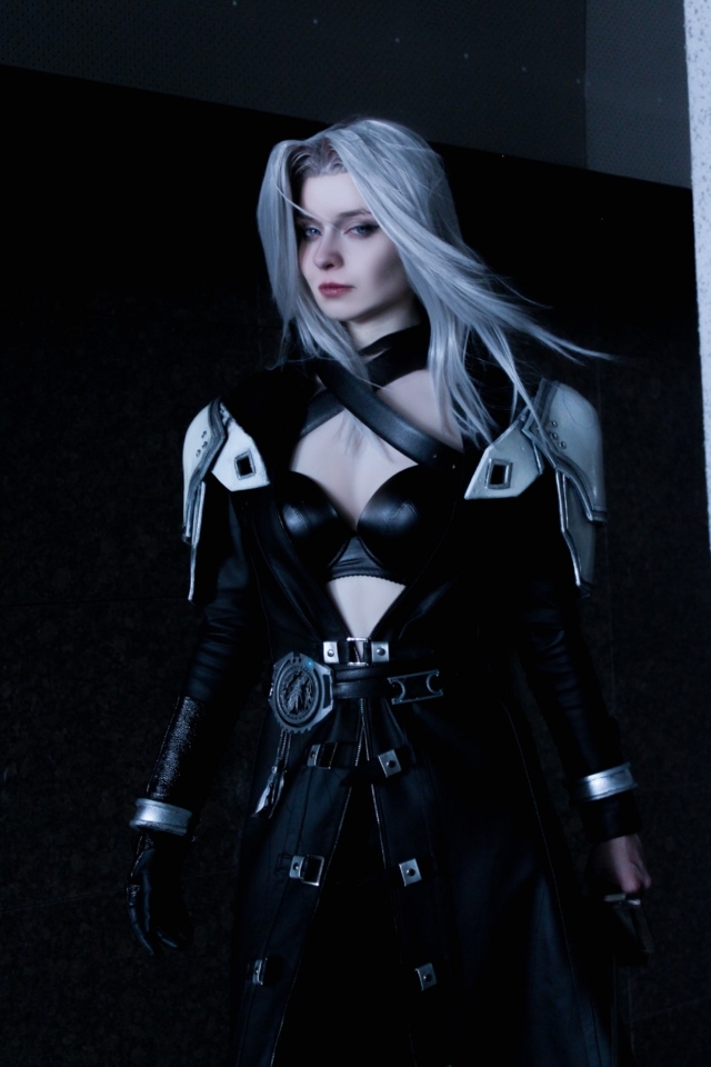 ZUZA cosplay - Sephiroth (13)