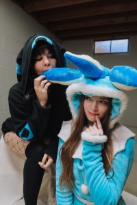 Maniac Megan - Vaporeon & Umbreon (7)