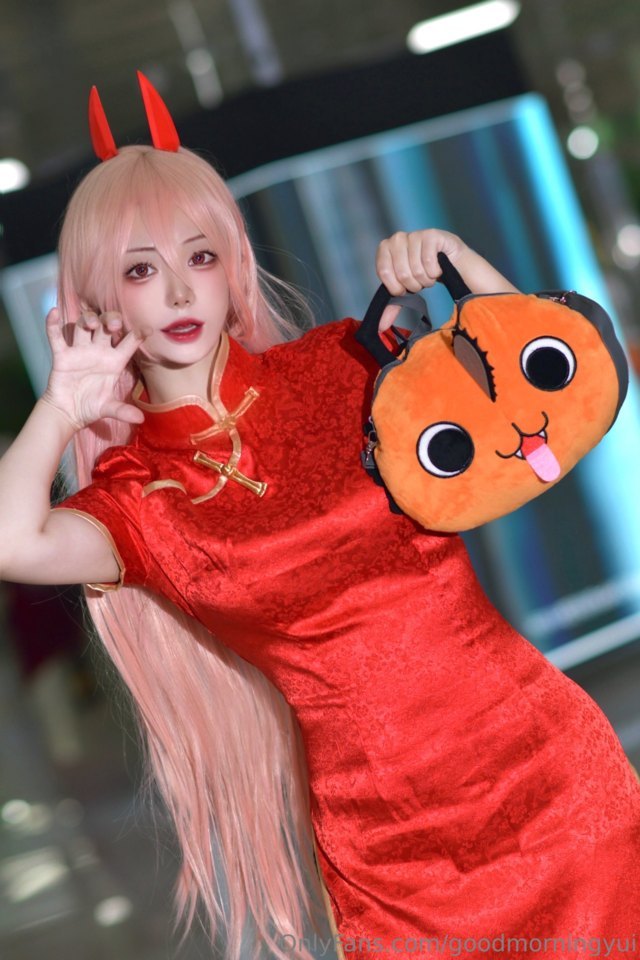 Yuna Skye - Power Qipao (2)