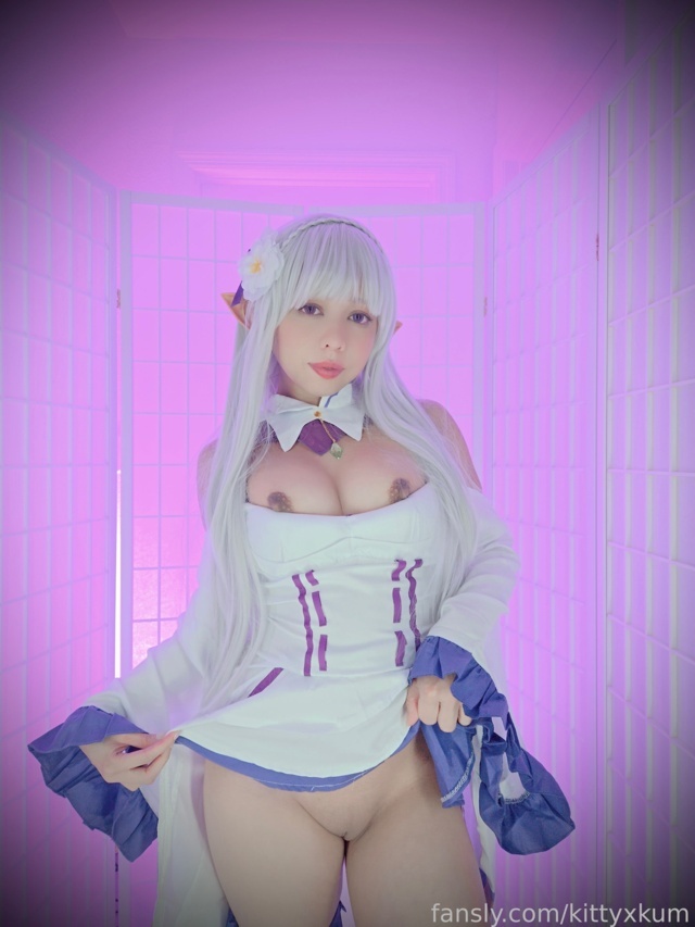 Kittyxkum - Emilia (70)