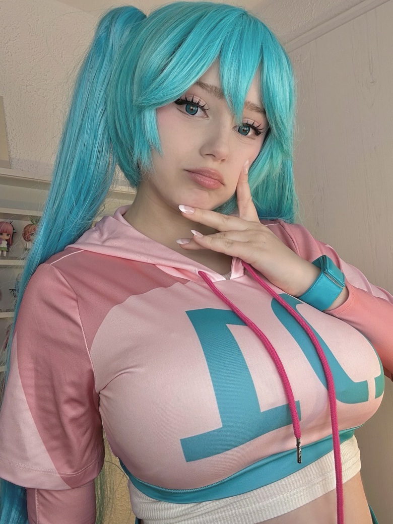 Upminaa - Miku (6)
